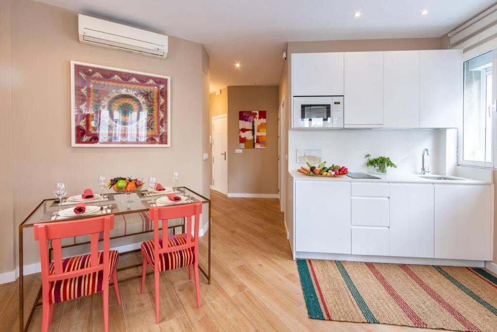סביליה Plaza Nueva Deluxe Suite By Valcambre מראה חיצוני תמונה