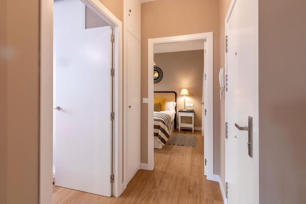סביליה Plaza Nueva Deluxe Suite By Valcambre מראה חיצוני תמונה
