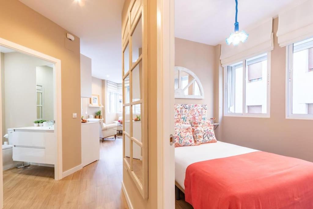 סביליה Plaza Nueva Deluxe Suite By Valcambre מראה חיצוני תמונה